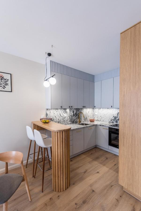 Apartment Let's Sea A17 *